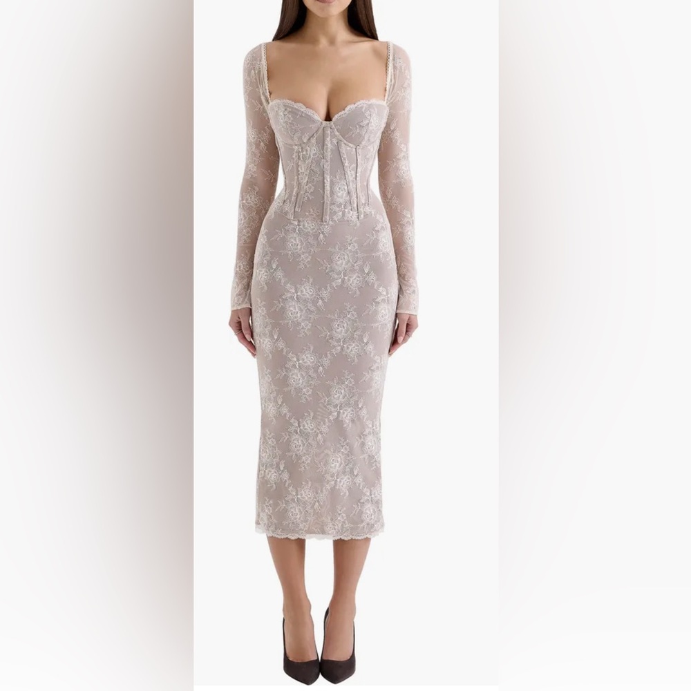 HOUSE OF CB - Saisha Long Sleeve Lace Cocktail Midi Dress